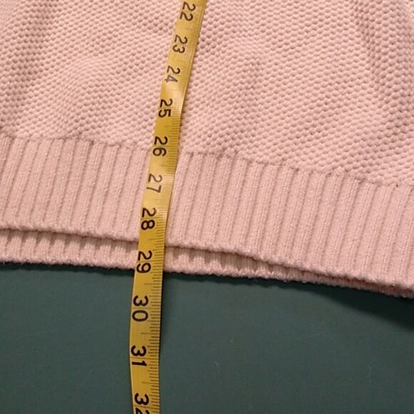 Izod White and Red Snowflake 3/4 Zip Up Cotton Blend Sweater - Picture 5 of 9